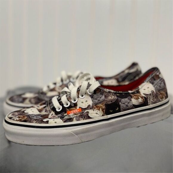 Vans x ASPCA Cat Print Authentic Sneakers Women’s 8 Men’s 6.5 Collab Skater Y2K - Picture 2 of 11
